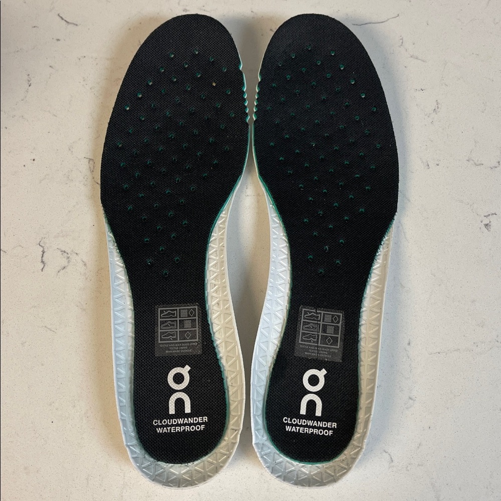 On Running Cloudwander Waterproof Hunter Safari M… - image 14